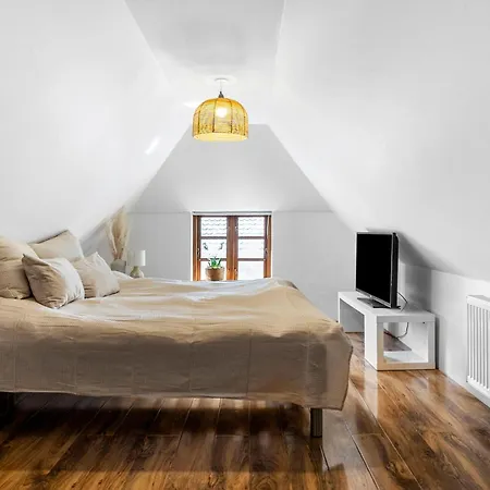 Casa de Férias Stunning In With Kitchen *