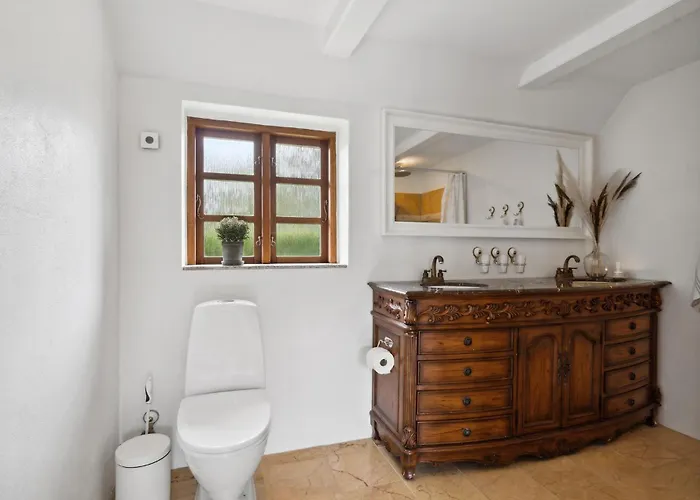 Stunning In With Kitchen * Otterup