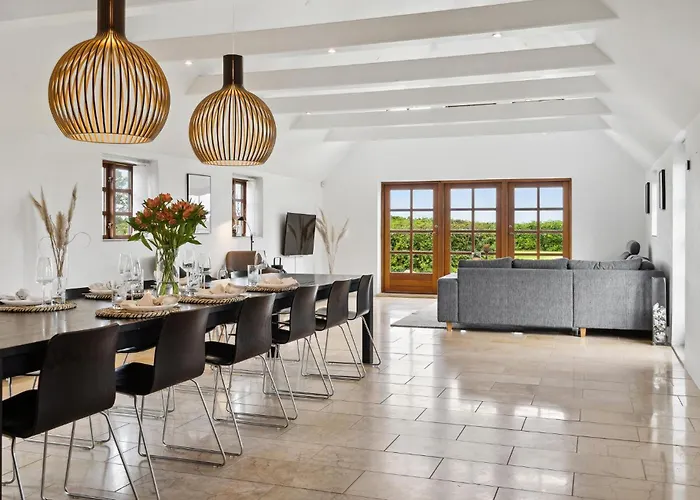 Nyaraló Stunning In With Kitchen